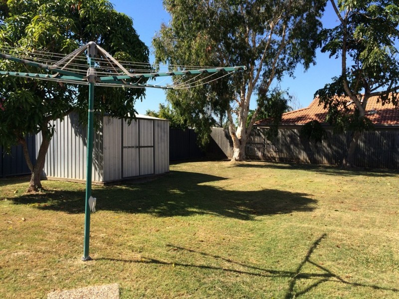 3 Mathias Place, Kawana QLD 4701