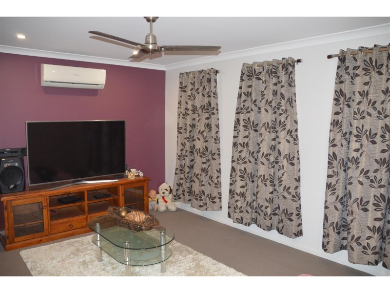 9 Sturt Court, Gracemere QLD 4702