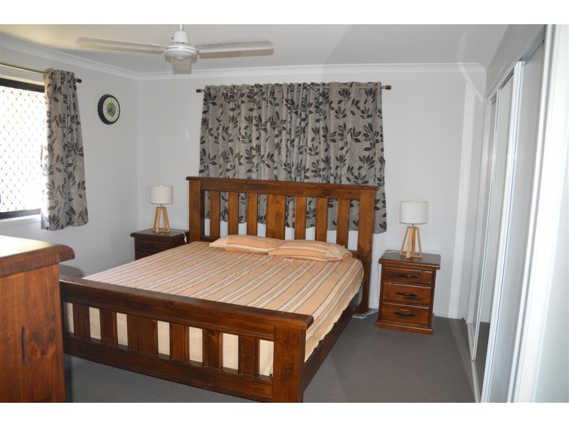 9 Sturt Court, Gracemere QLD 4702