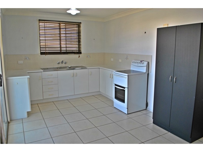 104 Donovan Crescent, Gracemere QLD 4702