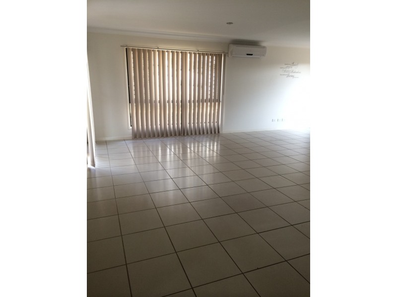 9 Angela Court, Gracemere QLD 4702