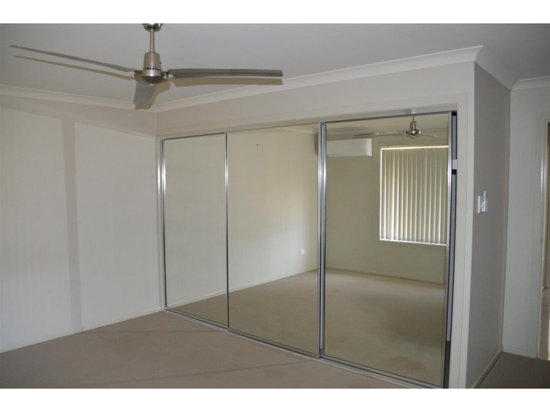 8 Owen Avenue, Gracemere QLD 4702