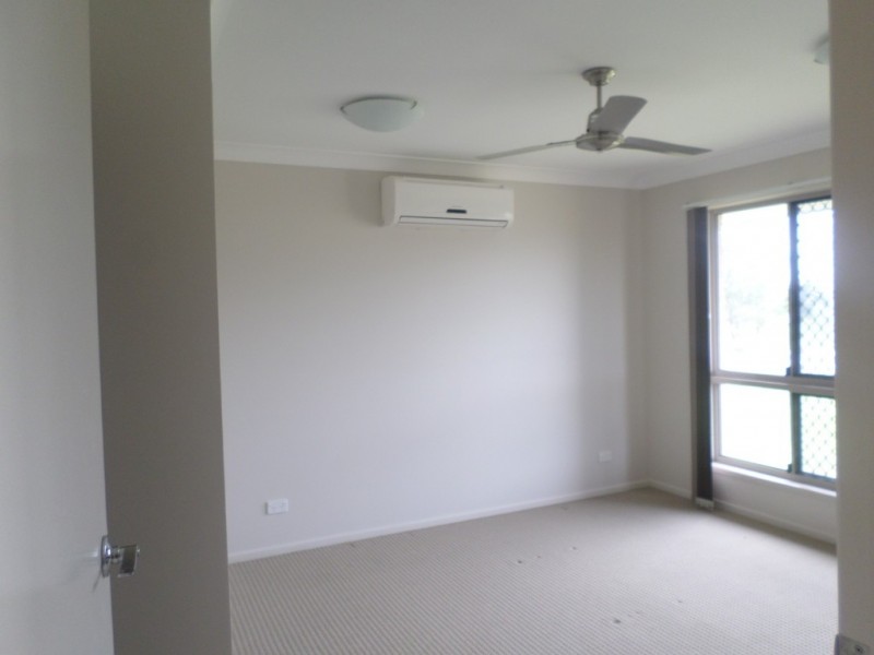 10 Tippett Crescent, Gracemere QLD 4702