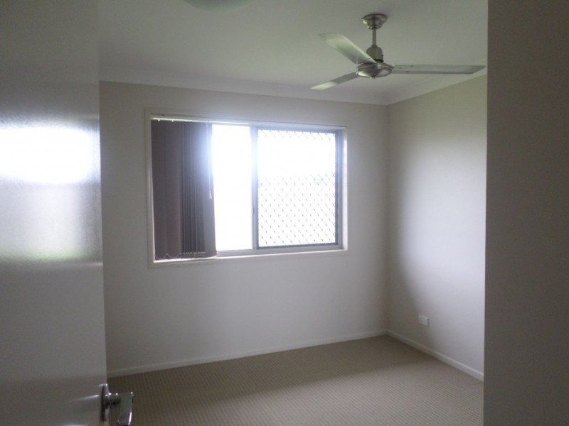 10 Tippett Crescent, Gracemere QLD 4702