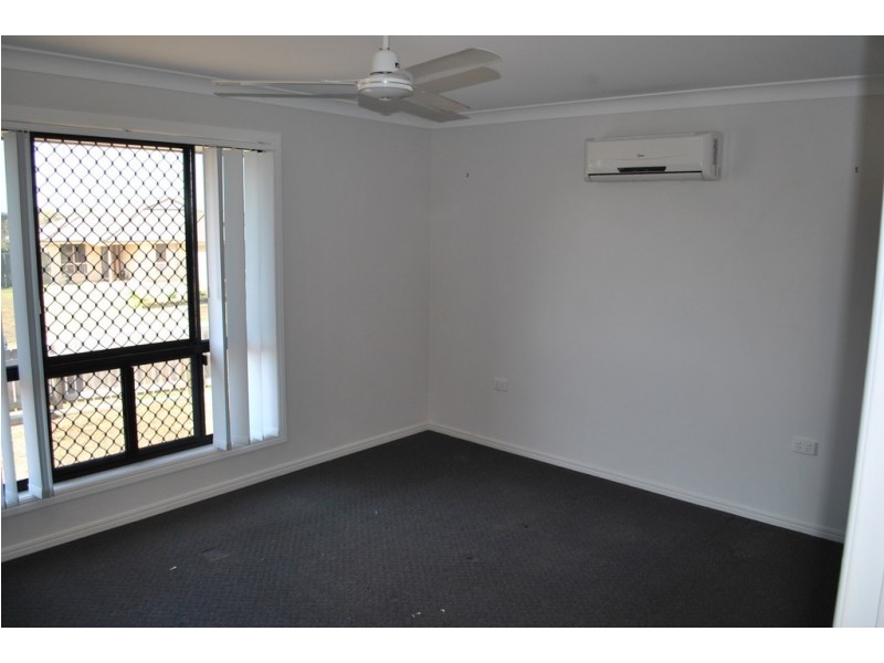 24 Burke and Wills Drive, Gracemere QLD 4702
