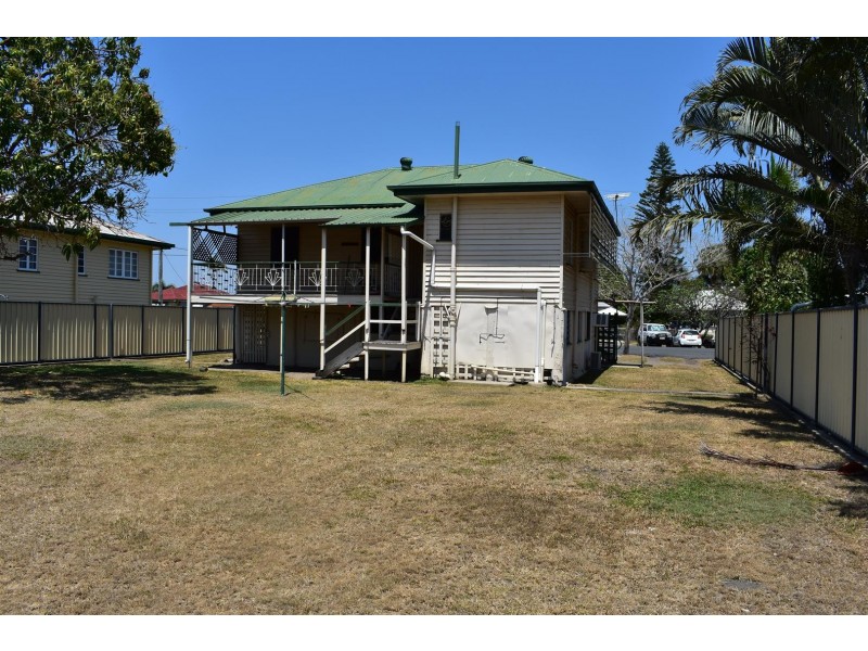 17 Cowap Street, Park Avenue QLD 4701