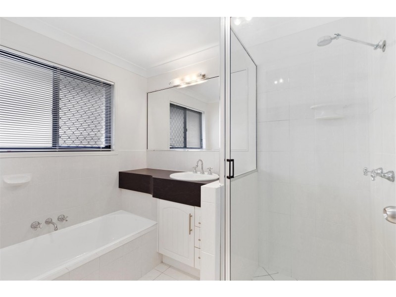 15 Gilmore Court, Gracemere QLD 4702