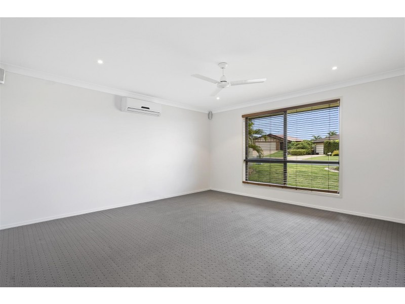 17 Poinciana Place, Gracemere QLD 4702