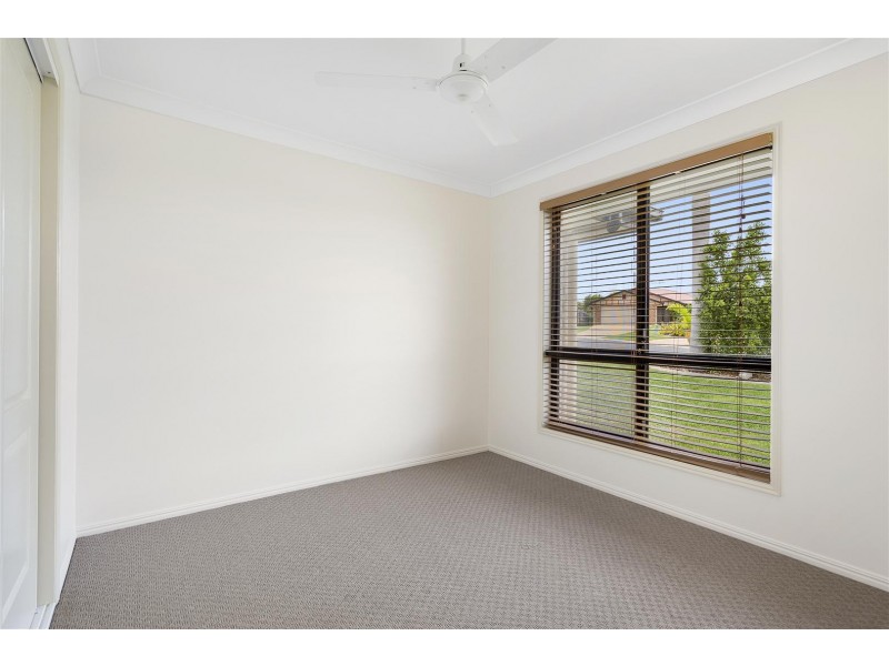 17 Poinciana Place, Gracemere QLD 4702