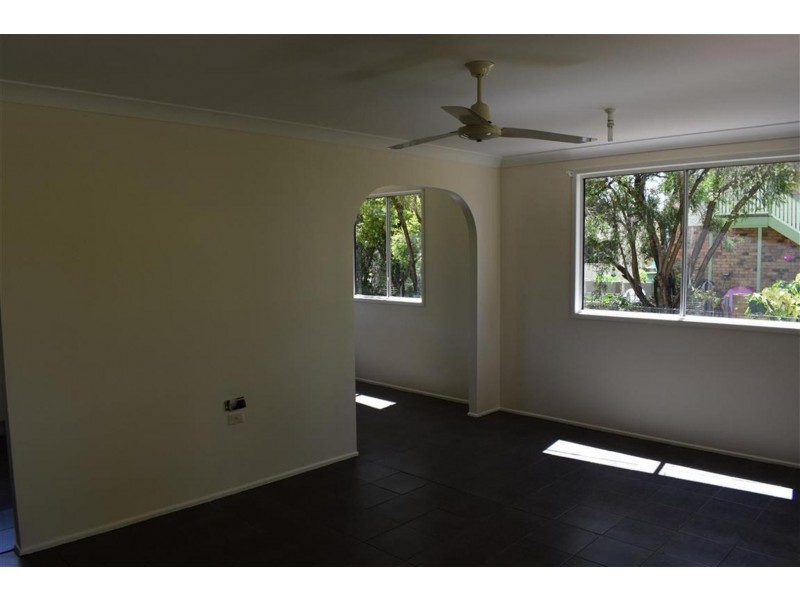 3 Peters Street, Gracemere QLD 4702