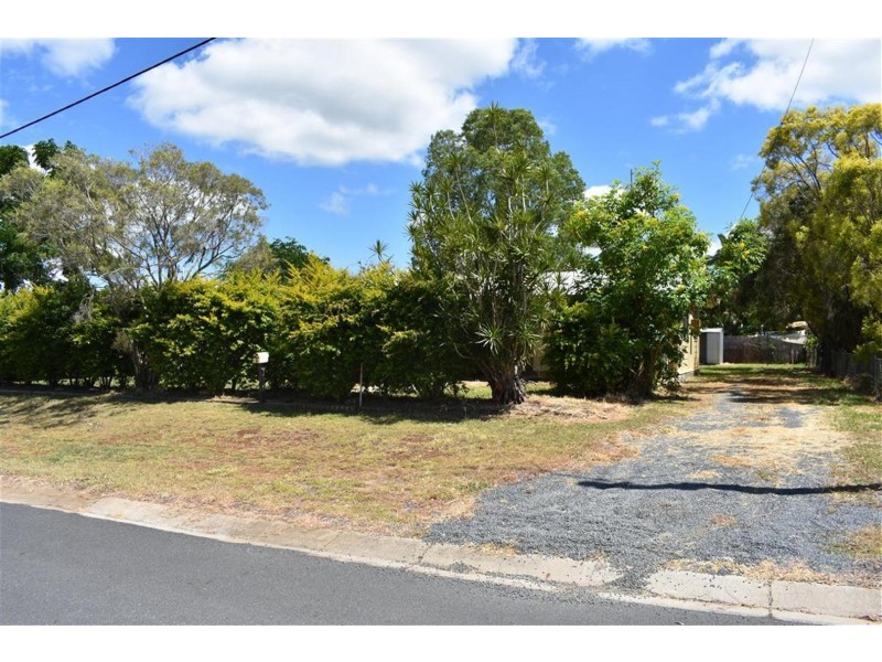 3 Peters Street, Gracemere QLD 4702