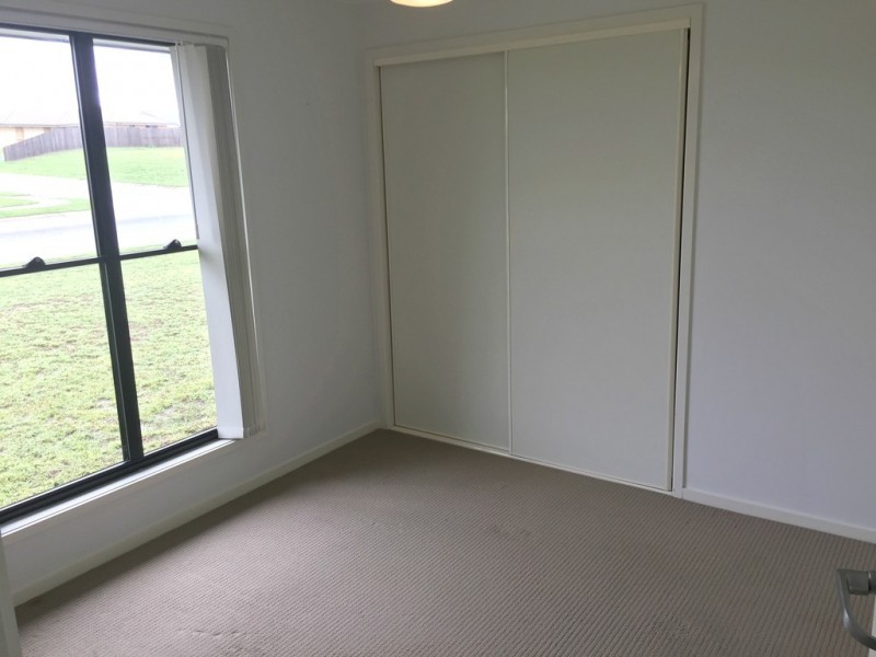 2 Tippett Crescent, Gracemere QLD 4702