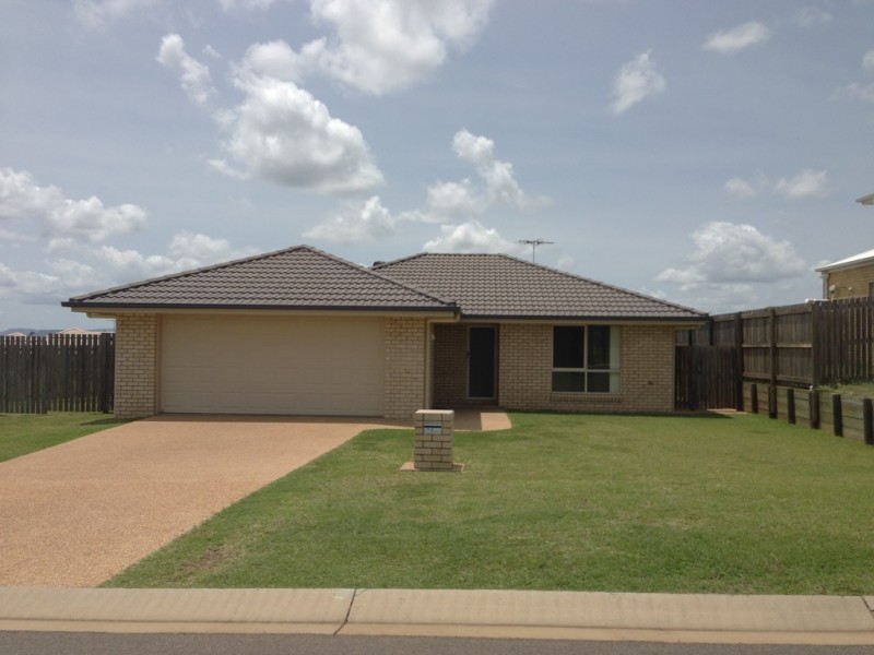 15 Koolamarra Drive, Gracemere QLD 4702