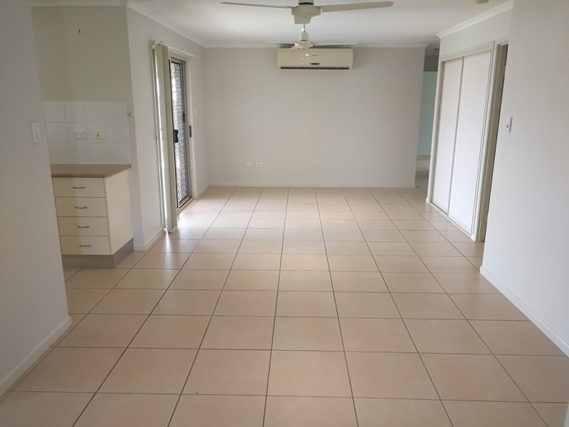 15 Koolamarra Drive, Gracemere QLD 4702