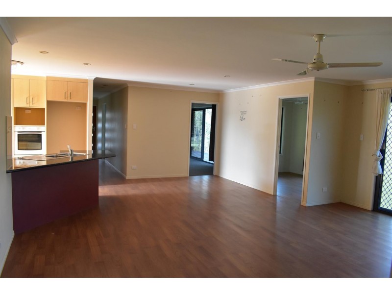 299 Davis Road, East End QLD 4695