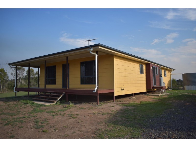 299 Davis Road, East End QLD 4695