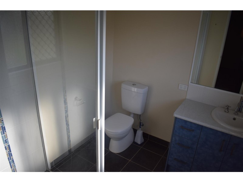 299 Davis Road, East End QLD 4695