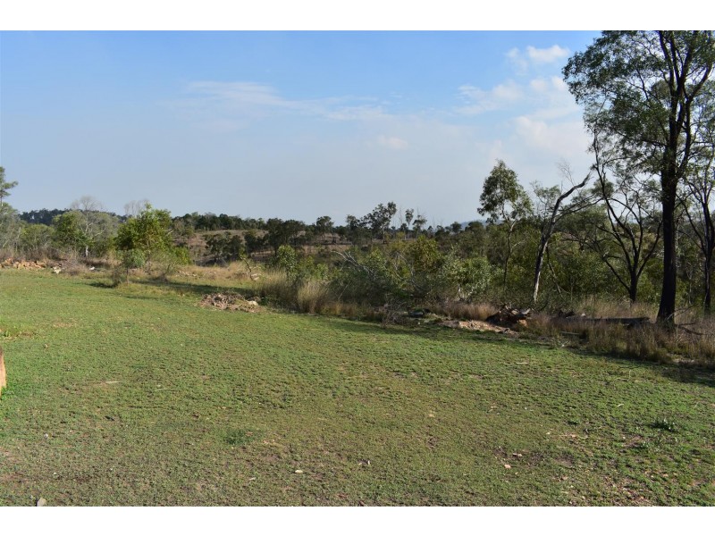 299 Davis Road, East End QLD 4695