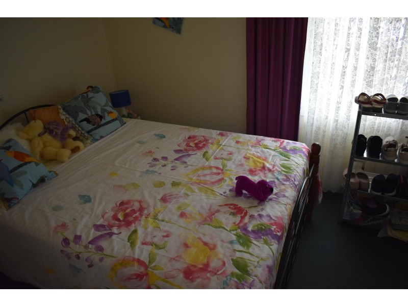 28 West Street, Mount Morgan QLD 4714