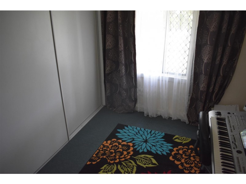 28 West Street, Mount Morgan QLD 4714