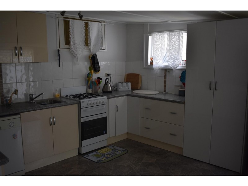 28 West Street, Mount Morgan QLD 4714