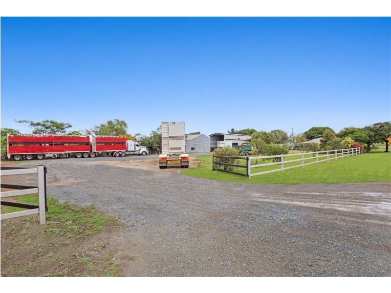 69 Somerset Road, Gracemere QLD 4702