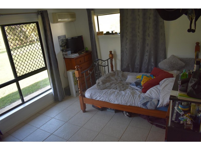 13 Smalls Road, Mount Morgan QLD 4714