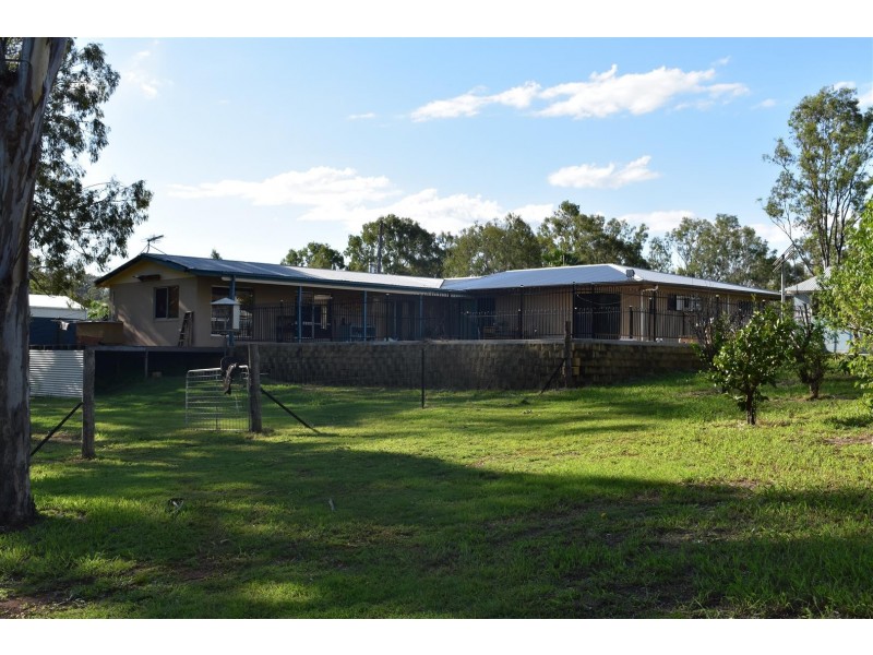 13 Smalls Road, Mount Morgan QLD 4714