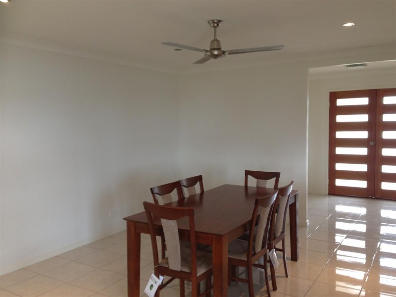 7 Lawson Court, Gracemere QLD 4702