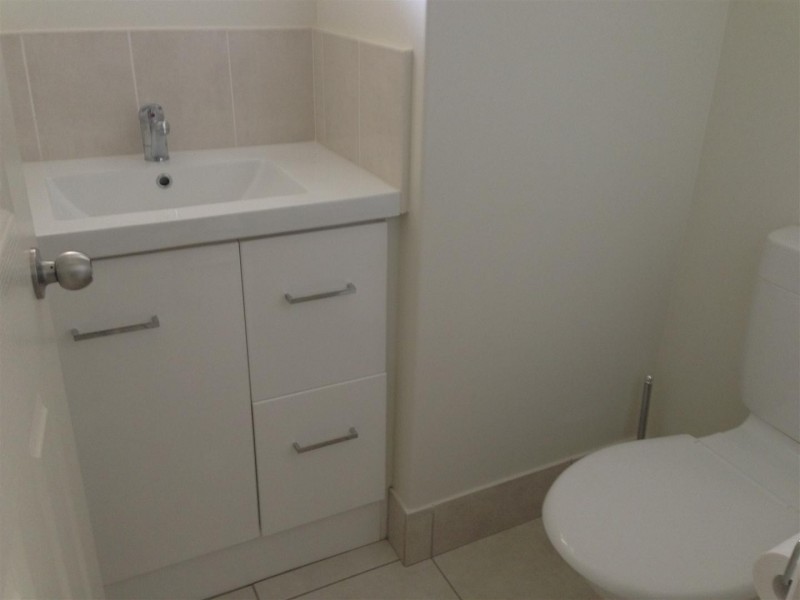7 Lawson Court, Gracemere QLD 4702