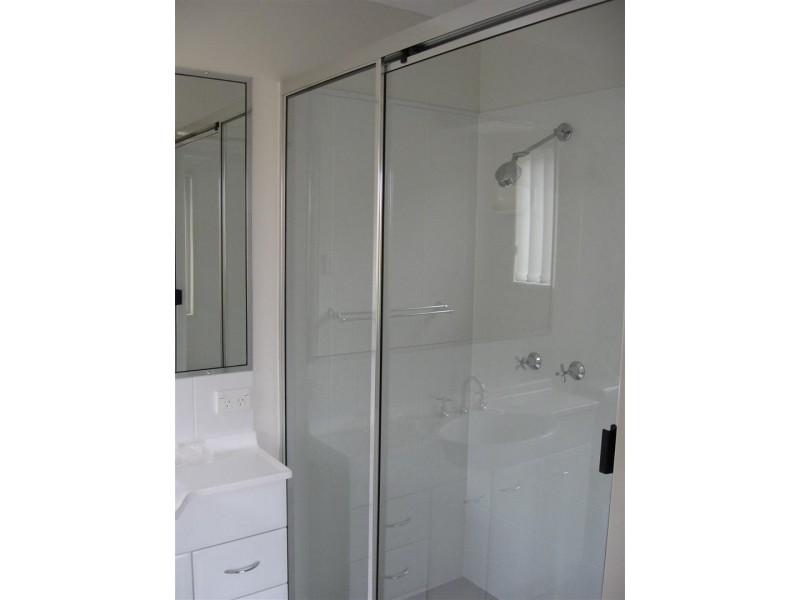 24 Jamie Crescent, Gracemere QLD 4702