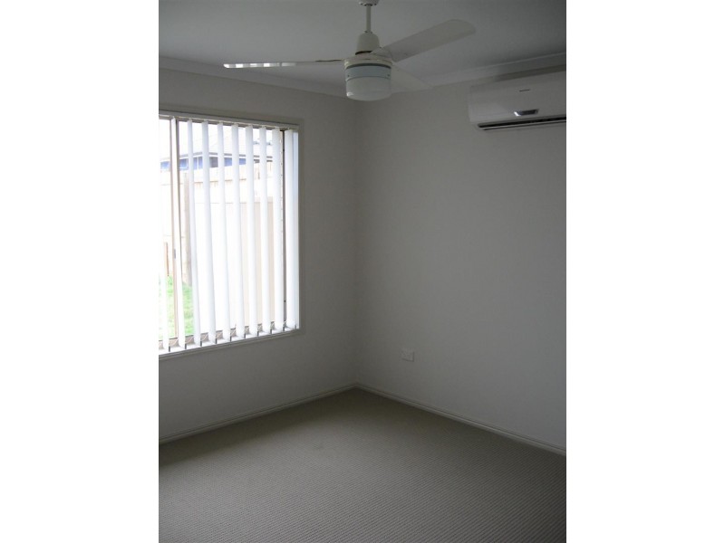 24 Jamie Crescent, Gracemere QLD 4702