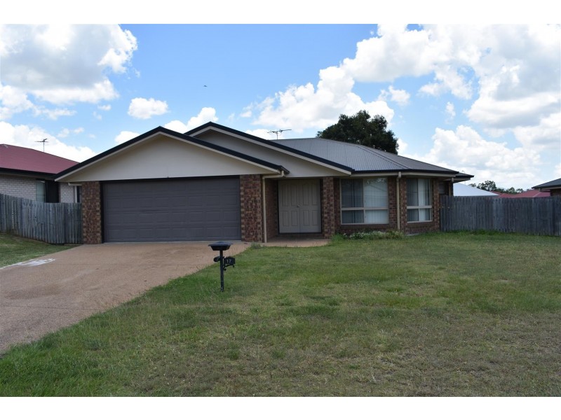 17 Riley Drive, Gracemere QLD 4702