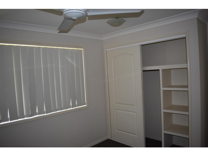 17 Riley Drive, Gracemere QLD 4702