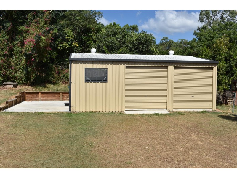 23 East Street, Mount Morgan QLD 4714