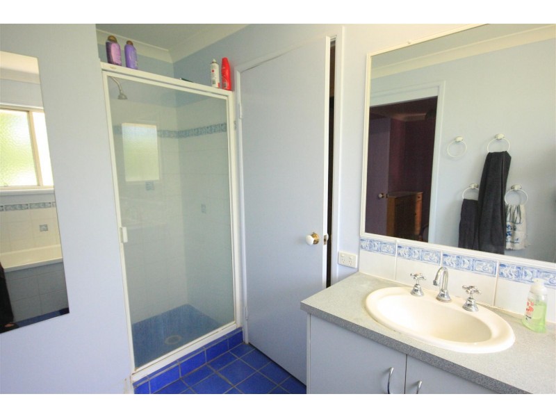 33 Boongary Road, Gracemere QLD 4702