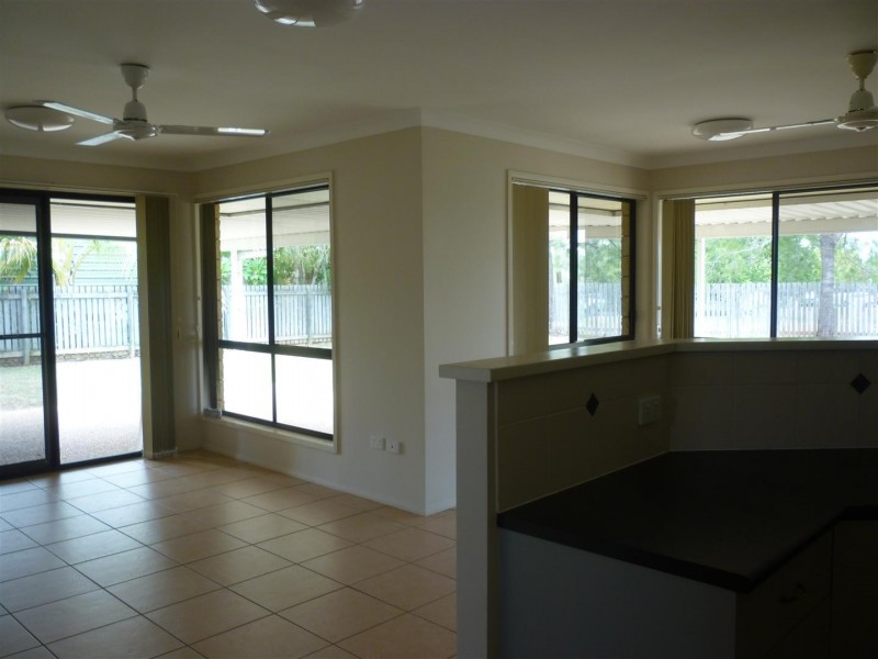 26 Gilmore Court, Gracemere QLD 4702