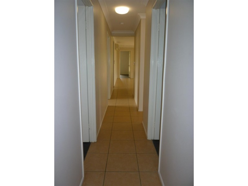 26 Gilmore Court, Gracemere QLD 4702