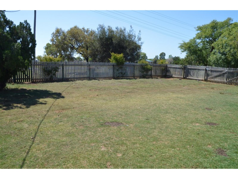 129 Victoria Street, Gracemere QLD 4702