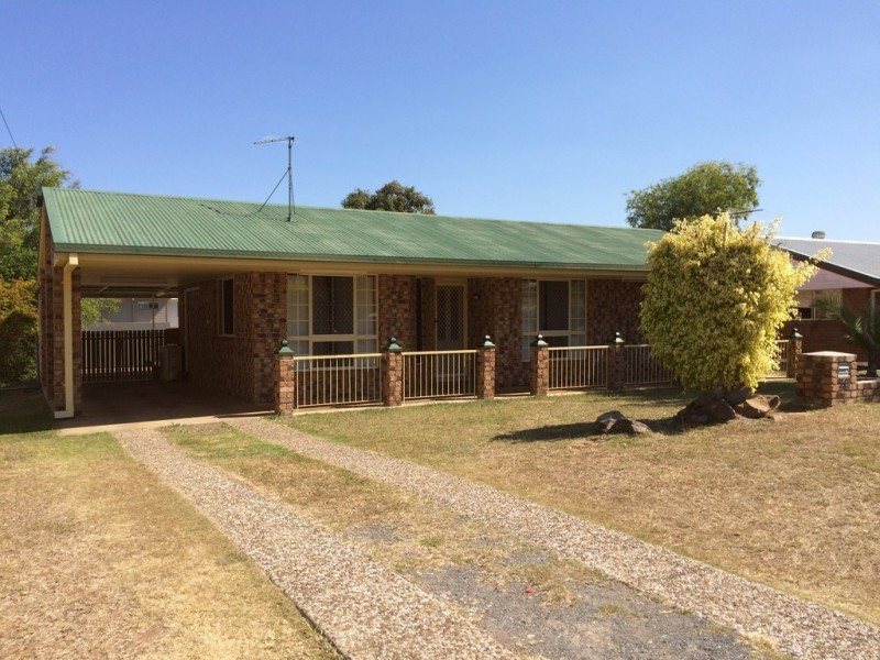 79 Donovan Crescent, Gracemere QLD 4702