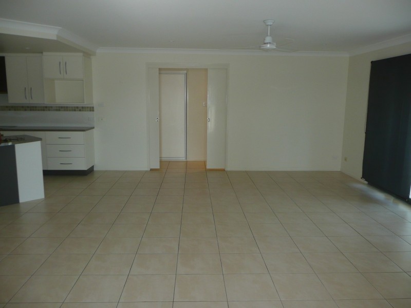 2 Sturt Court, Gracemere QLD 4702