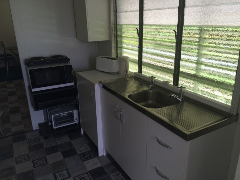 1/2 Morgan Street, Mount Morgan QLD 4714