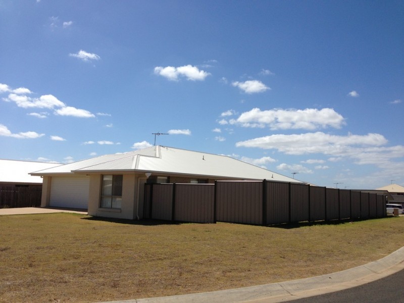 27 Koolamarra Drive, Gracemere QLD 4702