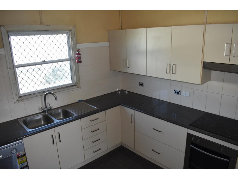 290 Rockonia Road, Koongal QLD 4701