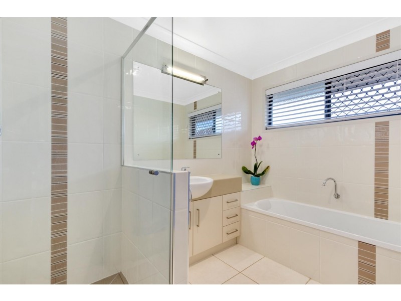 62 Buxton Drive, Gracemere QLD 4702