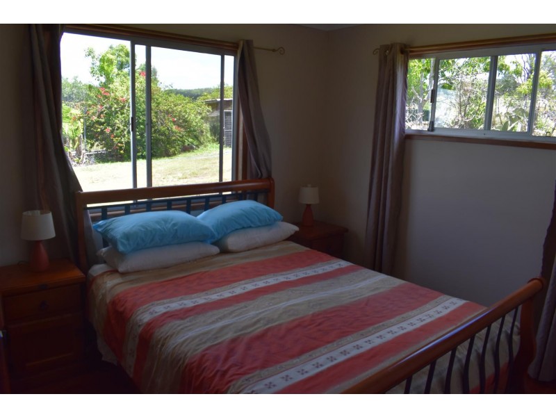 4 Wyvills Road, Moongan QLD 4714