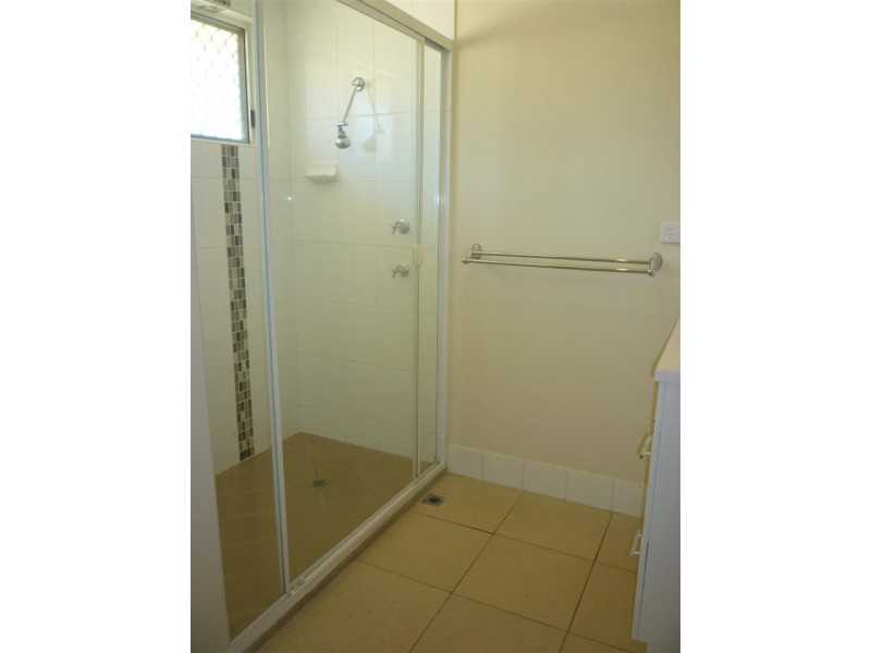 3 Tanner Court, Gracemere QLD 4702