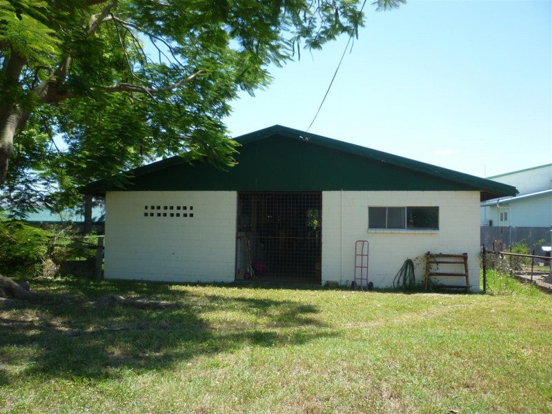 217 Lakes Creek Road, Berserker QLD 4701