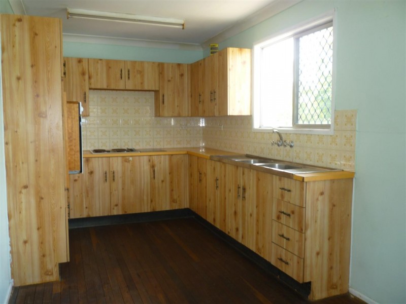 217 Lakes Creek Road, Berserker QLD 4701