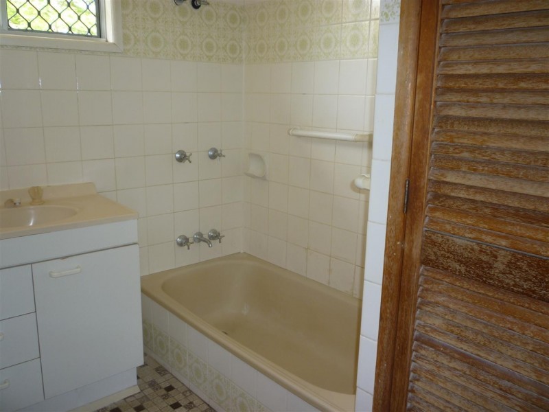 217 Lakes Creek Road, Berserker QLD 4701